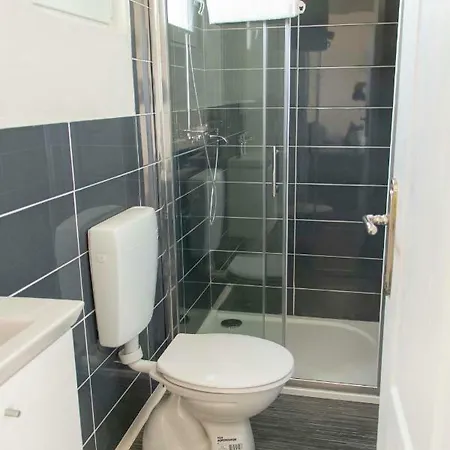 Kamp Mara Mobile House Ivana Apartman *