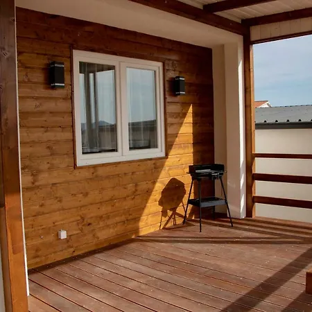 Apartment Kamp Mara Mobile House Ivana Pakostane