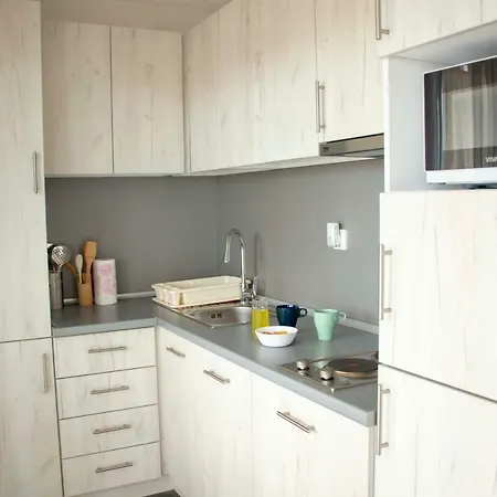 Kamp Mara Mobile House Ivana Pakostane